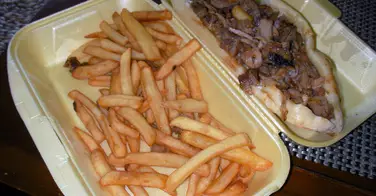 Kebab Frites - Istanbul Grill à Courbevoie