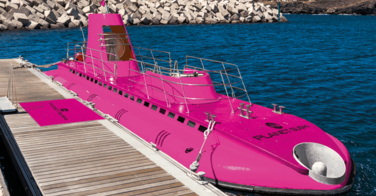 Planet Sushi s'installe dans un sous-marin rose à Ibiza
